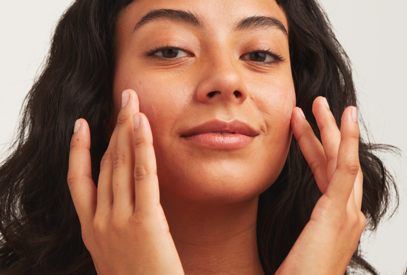 Dermatica customer applying Azelaic Acid